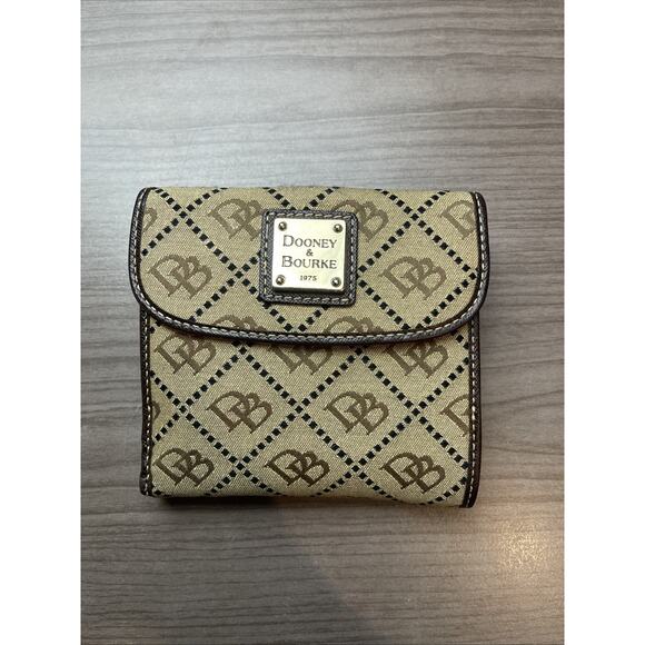 Vintg.Dooney &Bourke Square Canvas Leather Trim Brown DB Logo BiFold Wallet - Picture 1 of 10